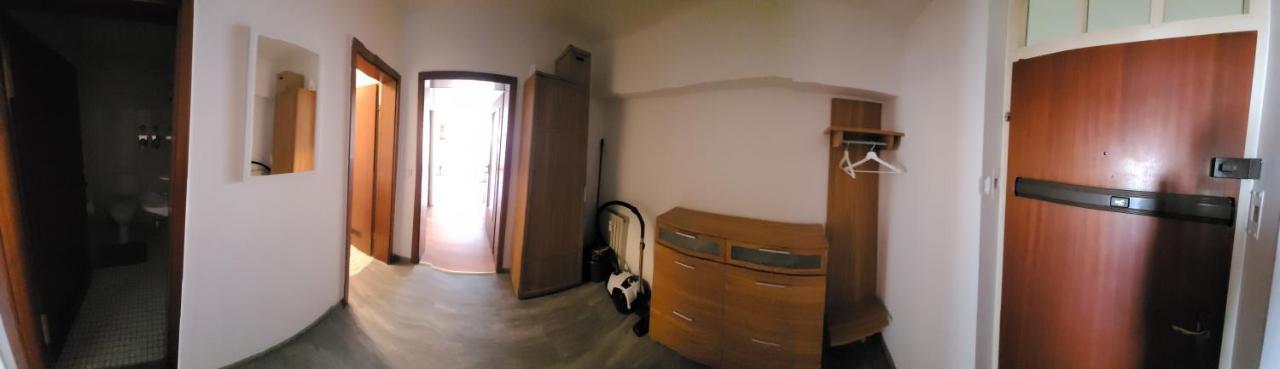 Ludwigsturm Appartement In Straubing Eksteriør billede